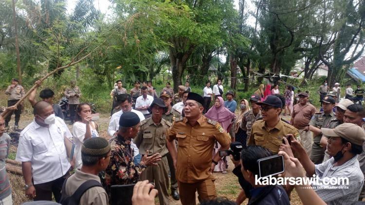 Diduga Tempati Lahan Pemerintah, Warga Bengulu Tolak Pindah