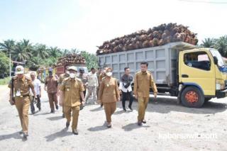 Pemkab Mukomuko Kaji Penggunaan Limbah Sawit Sebagai Bahan Baku PLTBG