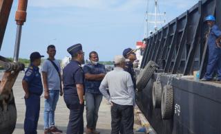 12.542 MT Cangkang Sawit Dilepas ke Portugal 