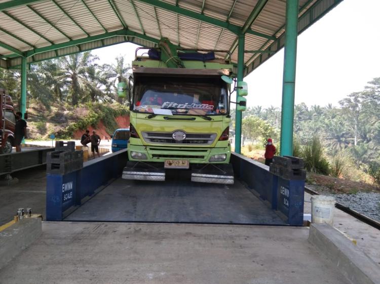 Jembatan Timbang Air Sebakul akan Aktif Kembali, Truk Sawit ODOL Hati-Hati