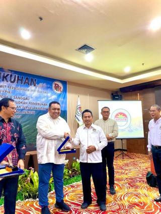 Dirjenbun Ingatkan Pentingnya Kemitraan Melalui Lembaga Petani Sawit