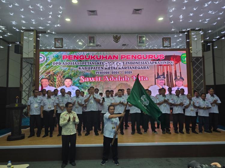 Selamat! Pengurus Apkasindo Kukar Periode 2024-2029 Resmi Dilantik 