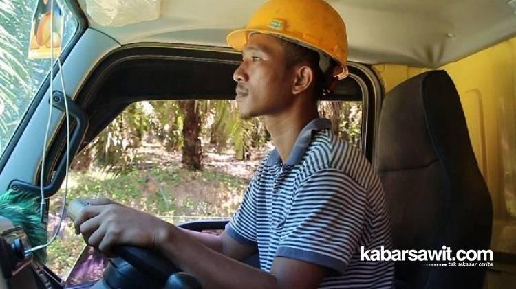 Sepenggal Kisah Sopir Truk Sawit Sei Baruhur