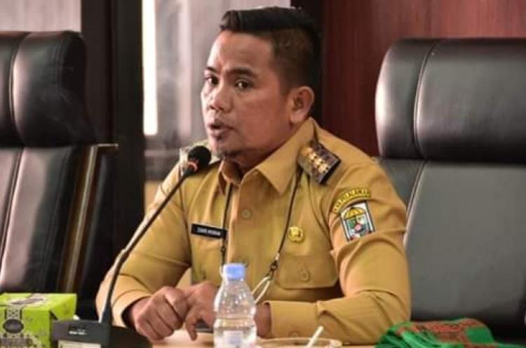 Berdialog dengan Masyarakat di Sekitar TNTN, Bupati Zukri:  Kita Cari Solusi Bersama-sama