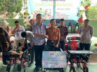 Melalui TJLS, PTPN IV Regional 4 Salurkan Bantuan untuk Anak Disabilitas di HAN 2025
