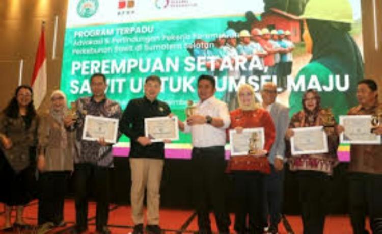 Rebut Penghargaan,  Muara Enim Sedang Menunjukkan Bahwa Sawit dan Kesetaraan Gender Bisa Jalan Bareng