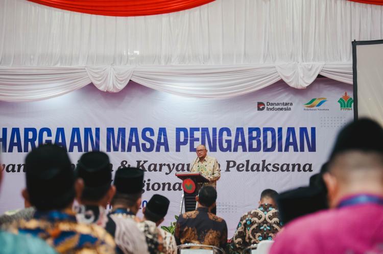 Kado Istimewa HUT RI ke-80 untuk 1.033 Karyawan PTPN IV Regional III 