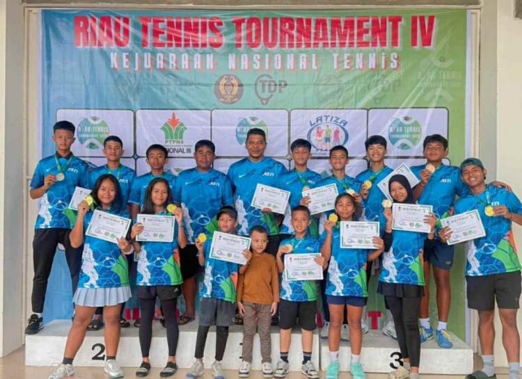 Petenis Muda Binaan PTPN IV Regional III Juara Umum di Kejurnas Junior 2025, Pelatih: Buah Kerja Keras Semua Pihak