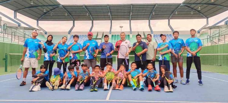 ATN Sabet Juara Umum Kejurnas Tenis Junior Sawahlunto 2025, Prestasi Membanggakan PTPN IV Regional III 