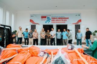 Bantu Pemulihan Pascabencana di Tanah Datar Sumbar, PTPN IV Regional III Kirim Ratusan Peralatan 