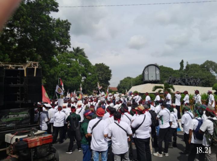 Kegelisahan Tumbuh Subur di Lembah Ijen, Bukan karena Cuaca atau Harga Pasar, Melainkan...