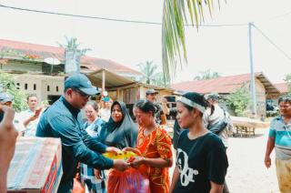 Melalui TJSL, PTPN IV Regional III Bantu Pemkab Kampar Hadapi Status Siaga Hidrometeorologi