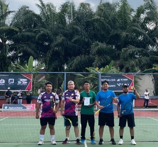 Taklukkan Tim Galaxy, Ganda Newbie PTPN IV Regional IV Juara Mahakarya Tenis Fest II di Jambi