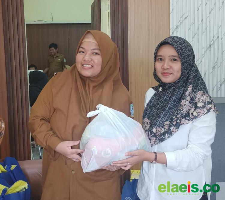 Pemkot Jambi Bersama PTPN IV Regional IV Salurkan Paket Sembako untuk Korban KDRT dan Warga Prasejahtera