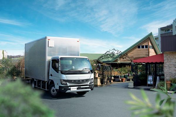 Ini yang Harus Dijaga Agar Mesin Mitsubishi Fuso Canter Tetap Prima Saat Pakai B50