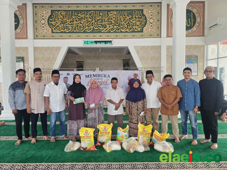 Wujud Kepedulian, PTPN IV Regional IV Berbagi dengan 50 Warga Tanjung Lebar