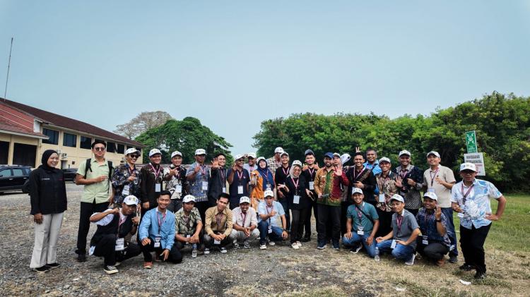 28 Petani Sawit Mukomuko Bengkulu Dilatih  Kuasai Teknologi Pemetaan melalui Avenza Maps dan Drone