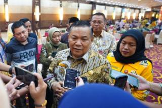 Masyarakat Dilarang Membuka Lahan dengan Dibakar, Plt Gubri: Kita Malu dengan Negara Tetangga